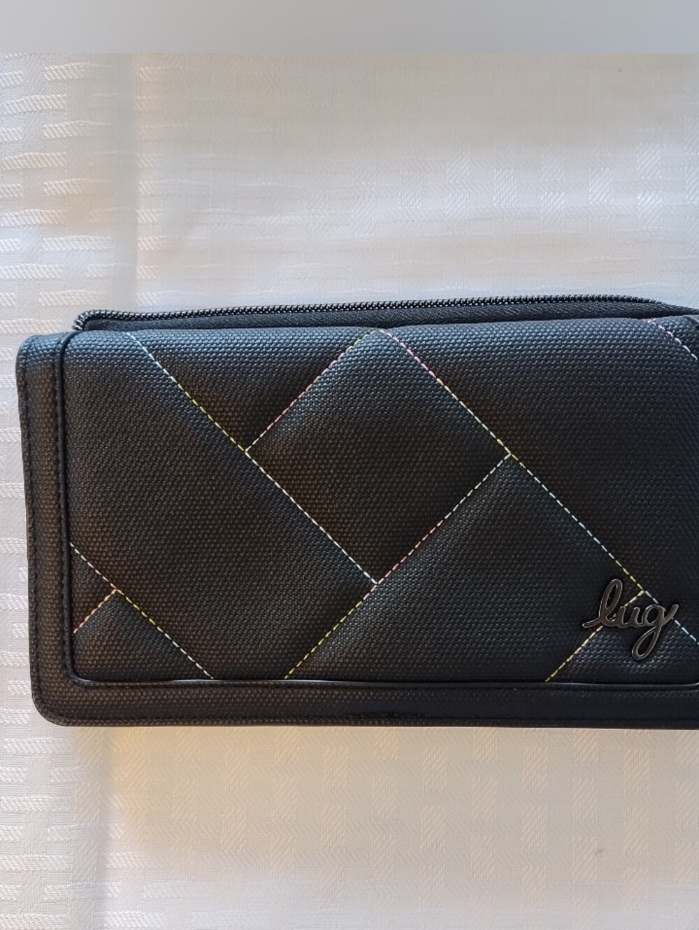NWOT LUG Surrey Matte Luxe VL RFID Wallet Black Rainbow Stitching Vegan Leather